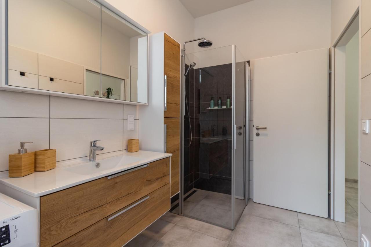 Cozy, Generous City Apartment - 10 Min To City-Centre - Contactless 24H Check-In Viena Exterior foto