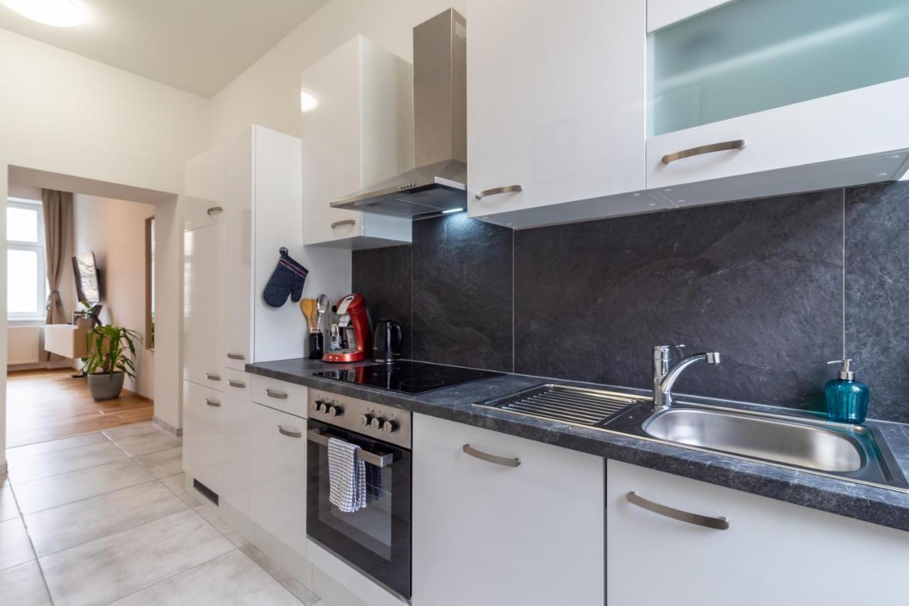Cozy, Generous City Apartment - 10 Min To City-Centre - Contactless 24H Check-In Viena Exterior foto