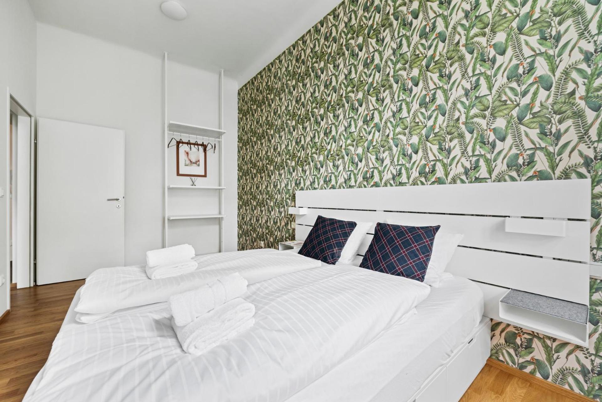 Cozy, Generous City Apartment - 10 Min To City-Centre - Contactless 24H Check-In Viena Exterior foto