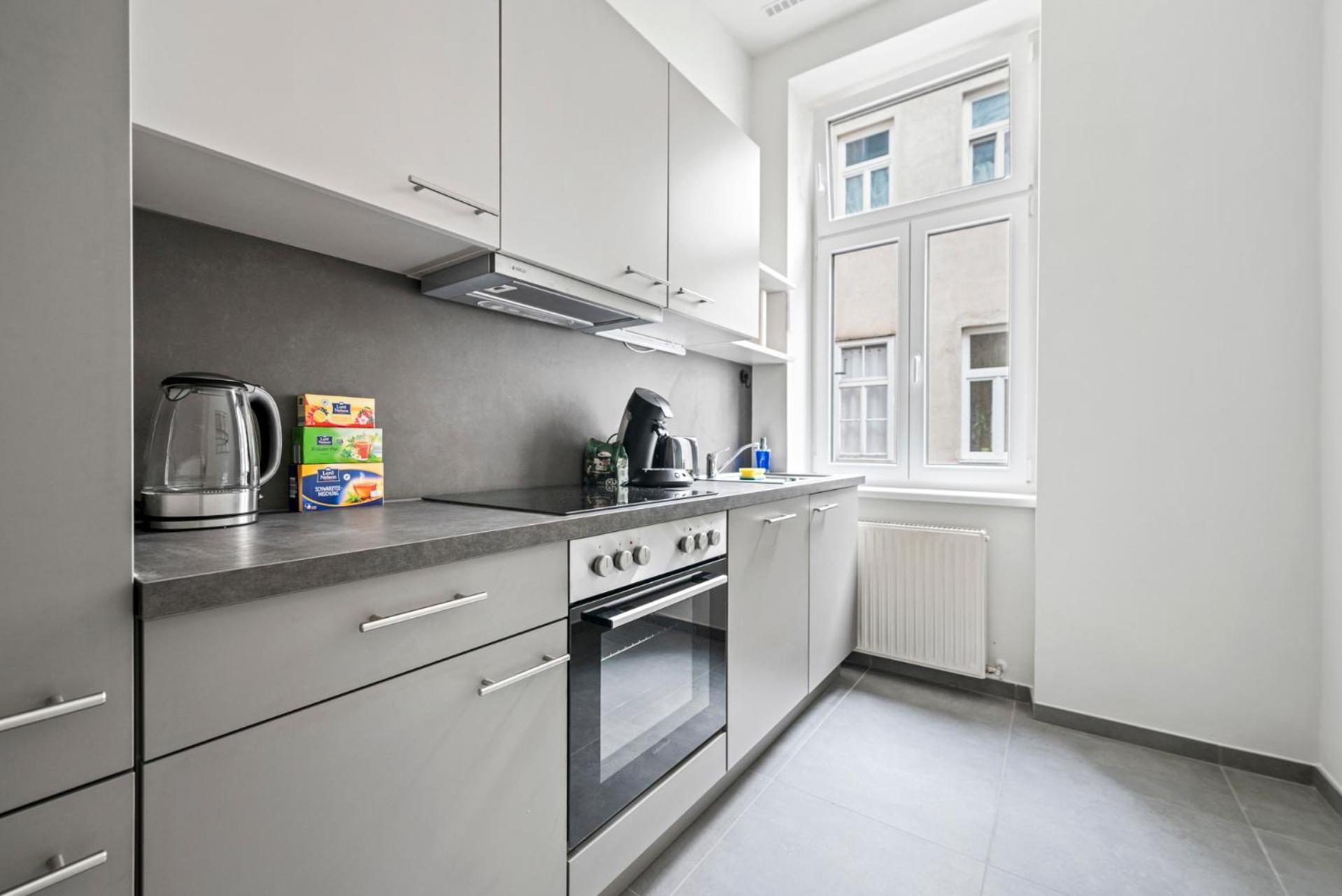 Cozy, Generous City Apartment - 10 Min To City-Centre - Contactless 24H Check-In Viena Exterior foto